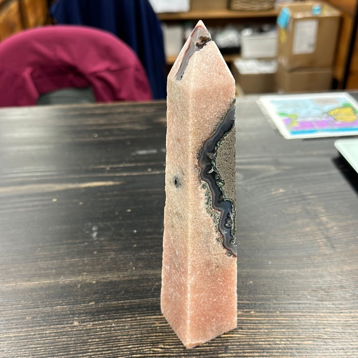 Obelisk - Rose Amethyst M